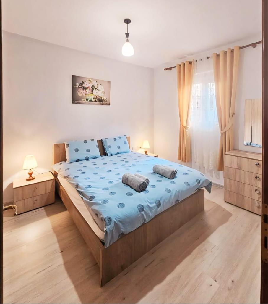 Skanderbeg Square Apartments Tirana Buitenkant foto